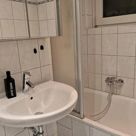 Unique - 2 Bedrooms - Balcony - Kitchen *