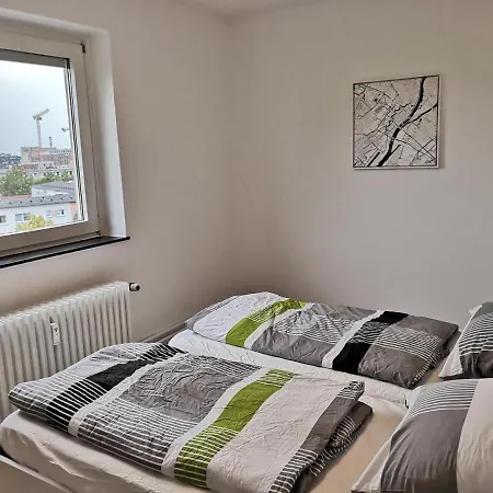 Unique - 2 Bedrooms - Balcony - Kitchen Apartment *
